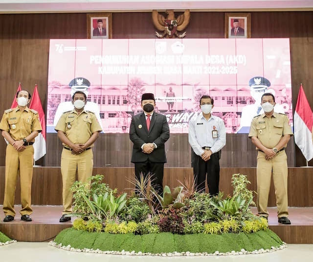 Pengukuhan Ketua Asosiasi Kepala Desa Kabupaten Jember 2021-2025